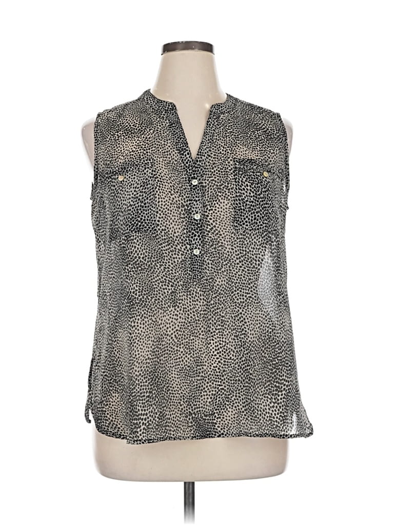 Pre-owned Apt. 9 Sleeveless T-shirt In Silver