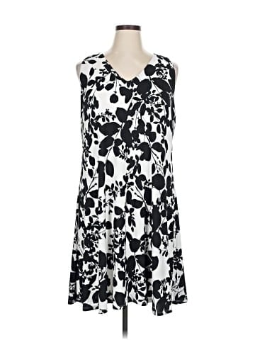 Anne Klein Casual Dress (view 1)