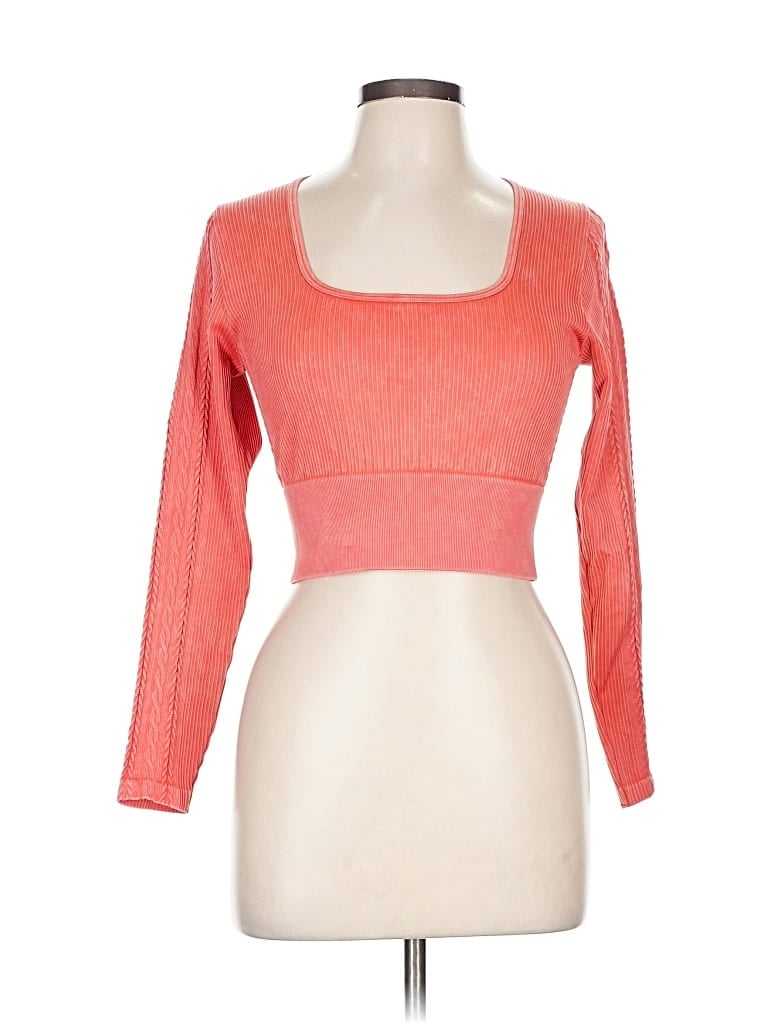 Pre-owned Offline By Aerie 3/4 Sleeve T-shirt In Red