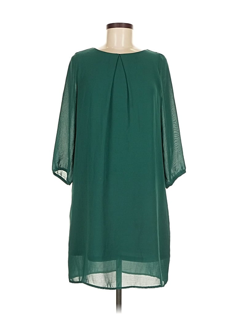 Pre-owned H&m Casual Dress In Green
