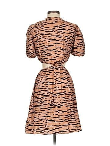 Flora Bea NYC Casual Dress (view 2)