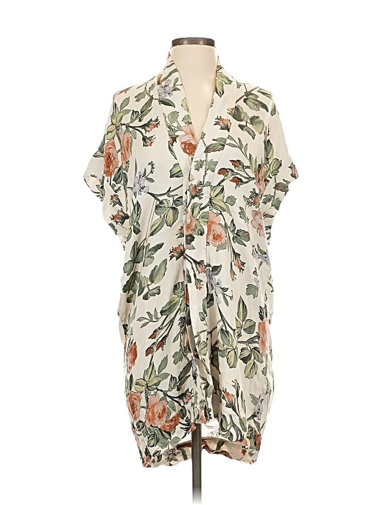 Pre-owned Vici Kimono In White