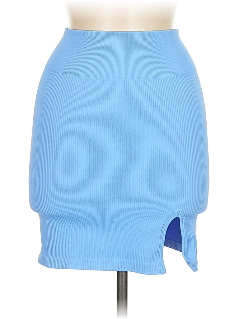 Pre-owned Oqq Casual Skirt In Blue