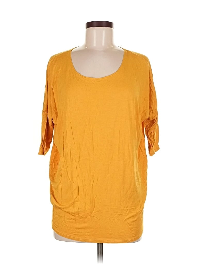 Pre-owned Agnes & Dora 3/4 Sleeve T-shirt In Yellow
