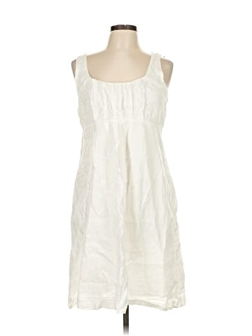 Mercer & Madison Casual Dress (view 1)