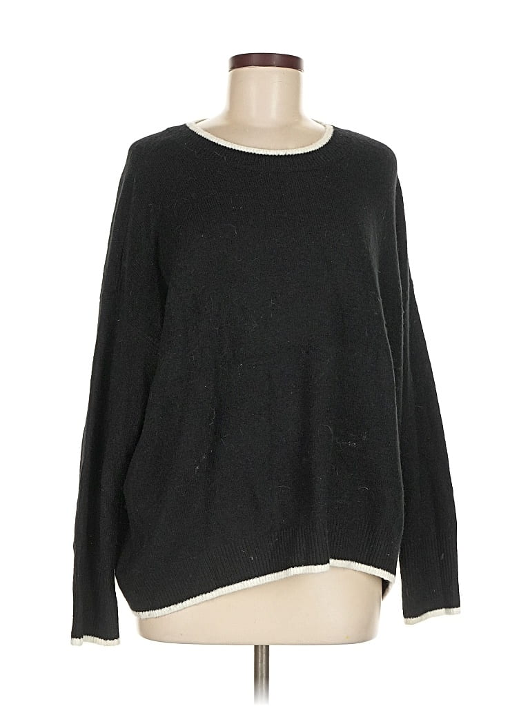 Pre-owned Vince Camuto Pullover Sweater In Black