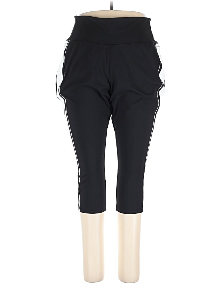 Pre-owned Livi Track Pants In Black