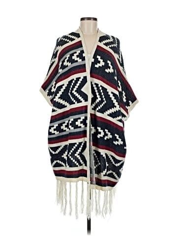 Do Everything in Love Poncho (view 1)