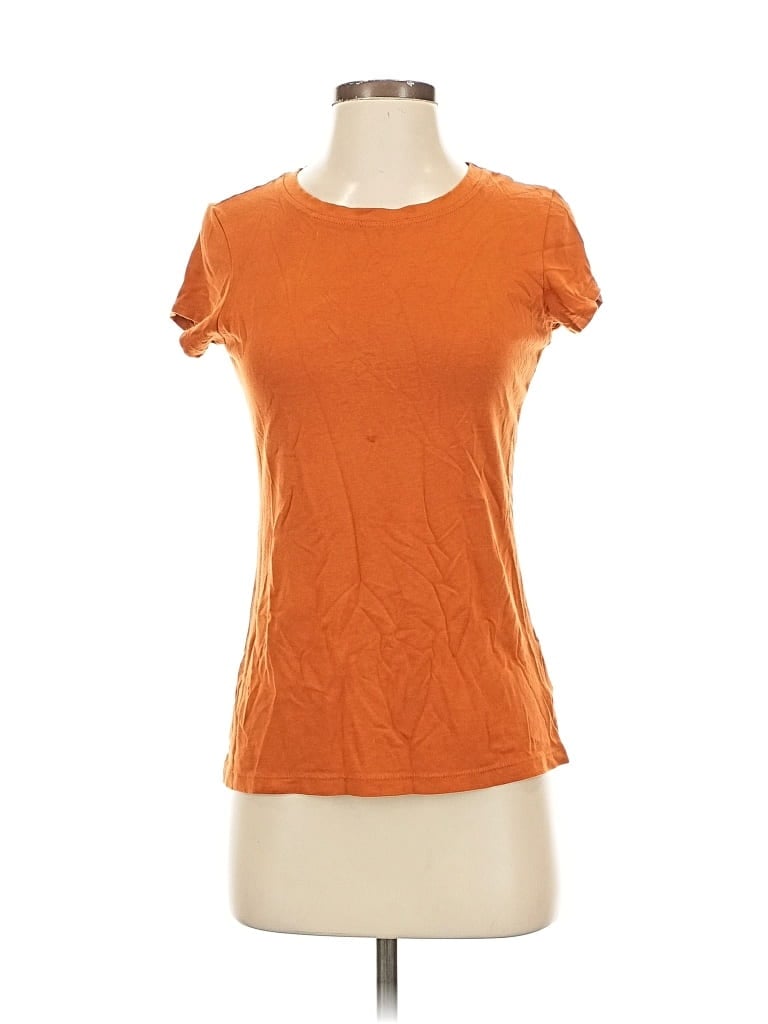 Click to view more detailed imagery on our partner's website Pre-owned Tahari Short Sleeve T-shirt In Orange