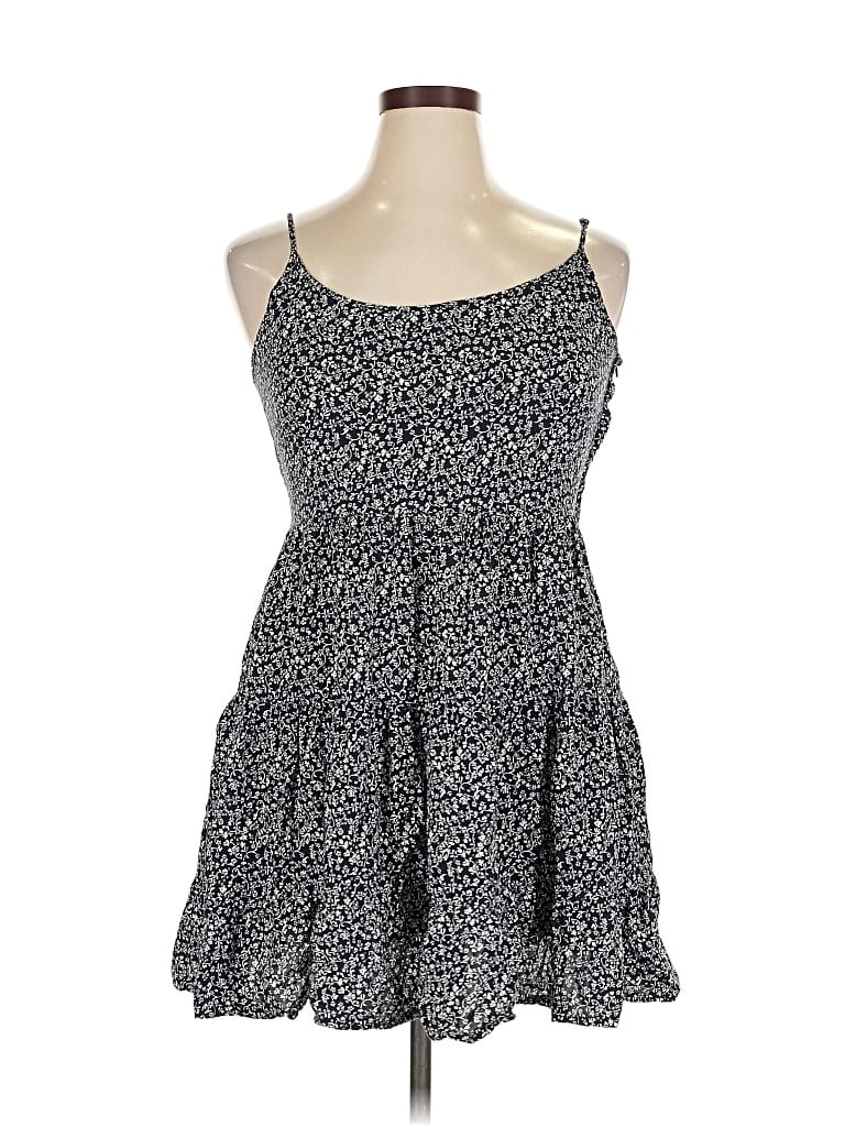 Pre-owned Divided By H&m Casual Dress In Gray