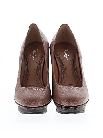 Max Azria Heels (view 2)