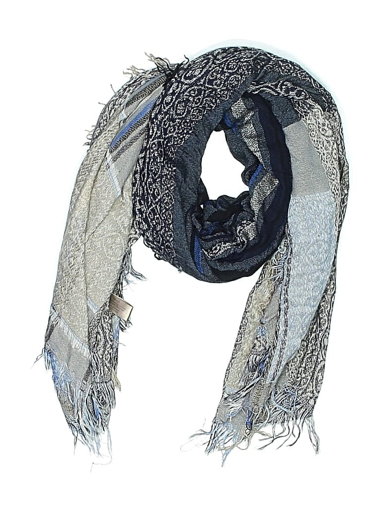 LOOK Pre-owned Scarf In Blue