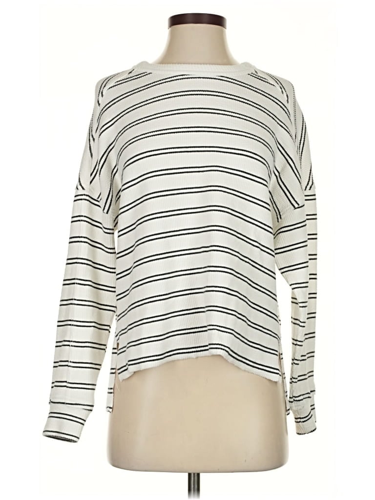 Pre-owned Maurices Pullover Sweater In White