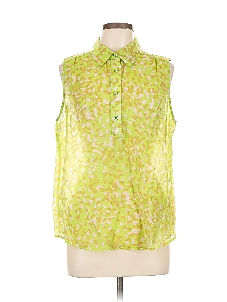 Click to view more detailed imagery on our partner's website Pre-owned Cabi Sleeveless Button Down Shirt In Green