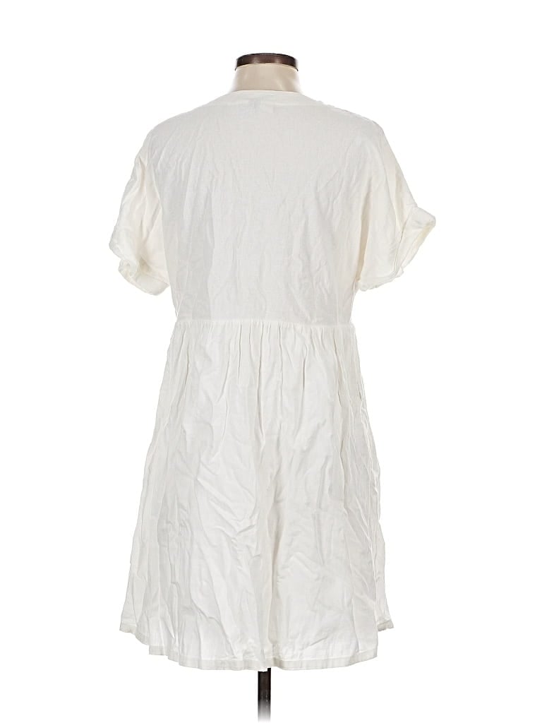 Pre-owned Universal Thread Casual Dress In White