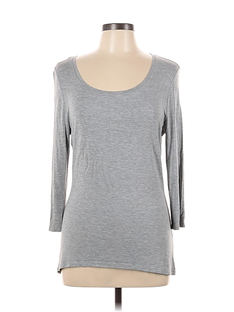 Click to view more detailed imagery on our partner's website Pre-owned Tahari 3/4 Sleeve T-shirt In Gray