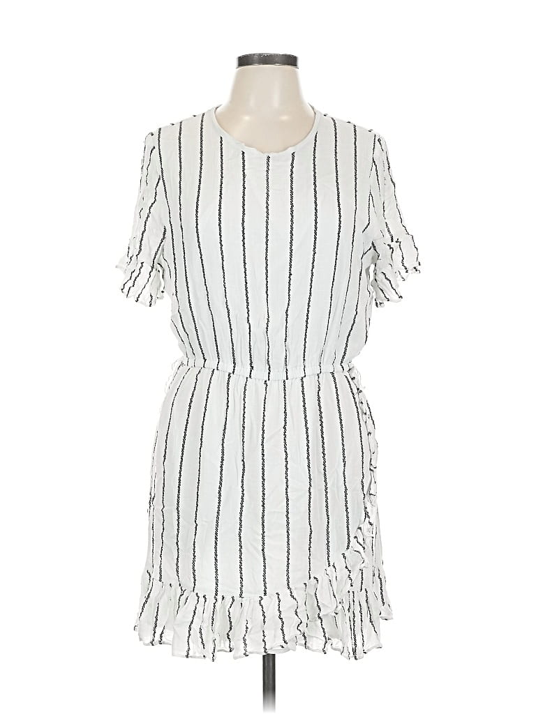 Pre-owned Maison Jules Casual Dress In White