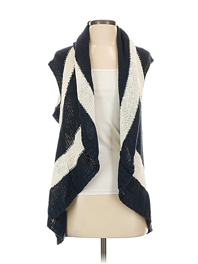 CABI Pre-owned Sweater Vest In Blue