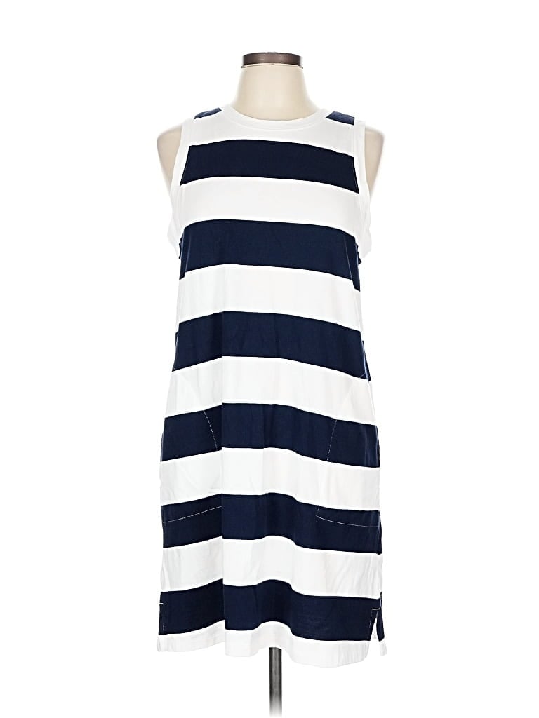 Pre-owned Old Navy Casual Dress In White