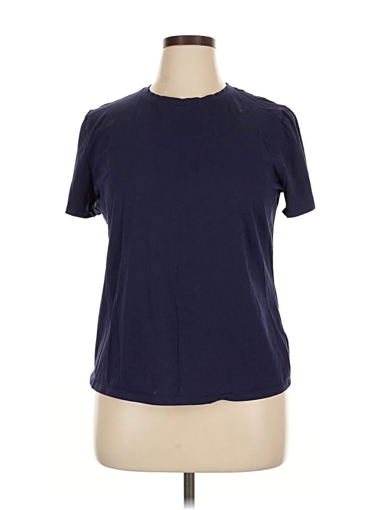 Click to view more detailed imagery on our partner's website Pre-owned A New Day Active T-shirt In Blue