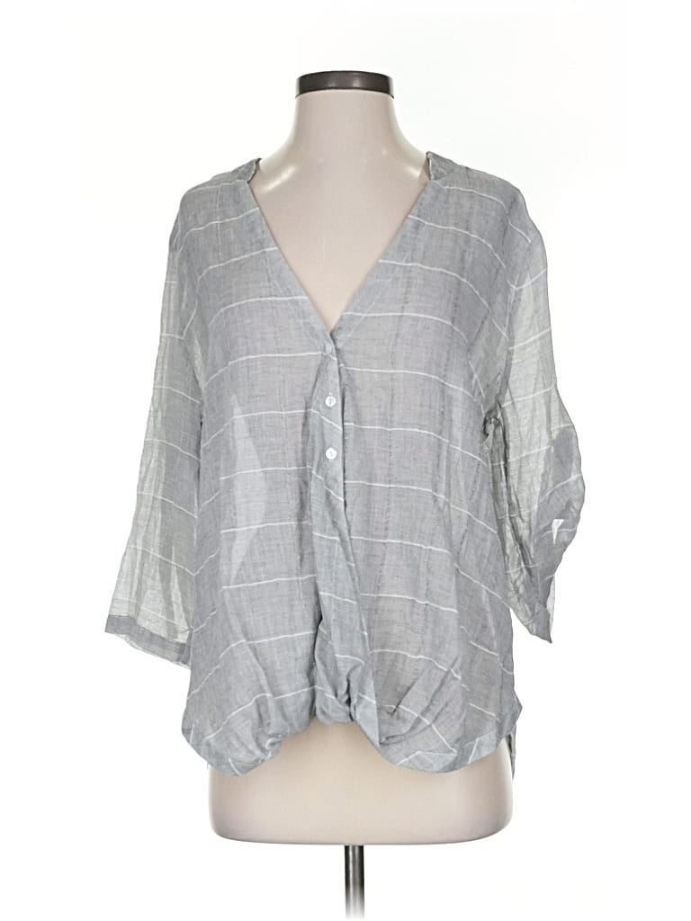 Click to view more detailed imagery on our partner's website Pre-owned Wishlist 3/4 Sleeve Blouse In Gray