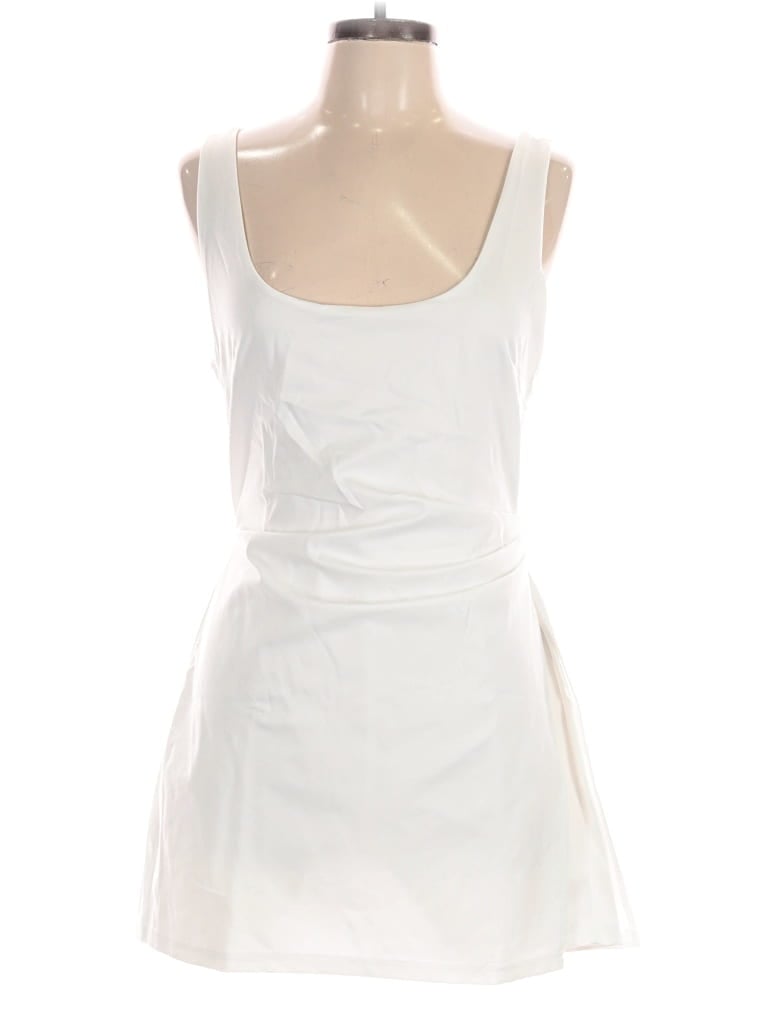 Pre-owned Chicme Romper In White