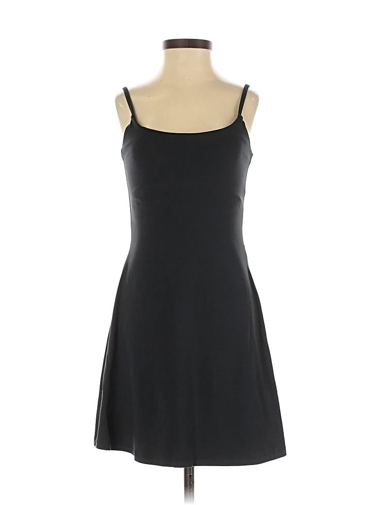 Pre-owned Girlfriend Collective Romper In Black