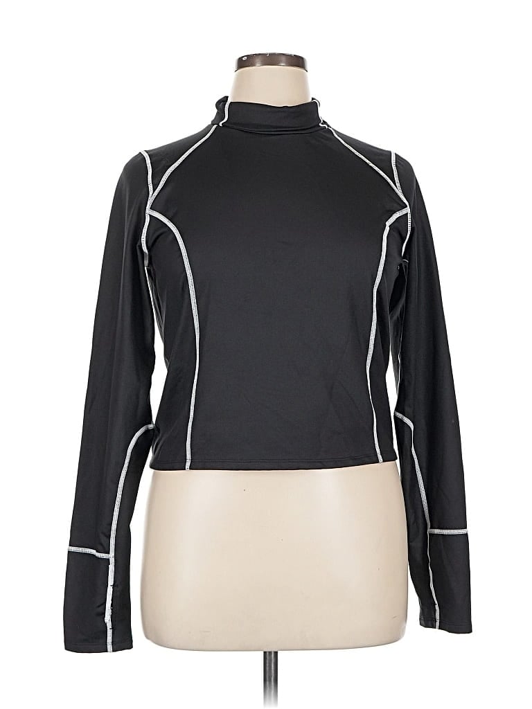 Click to view more detailed imagery on our partner's website Pre-owned Aqua Turtleneck Sweater In Black