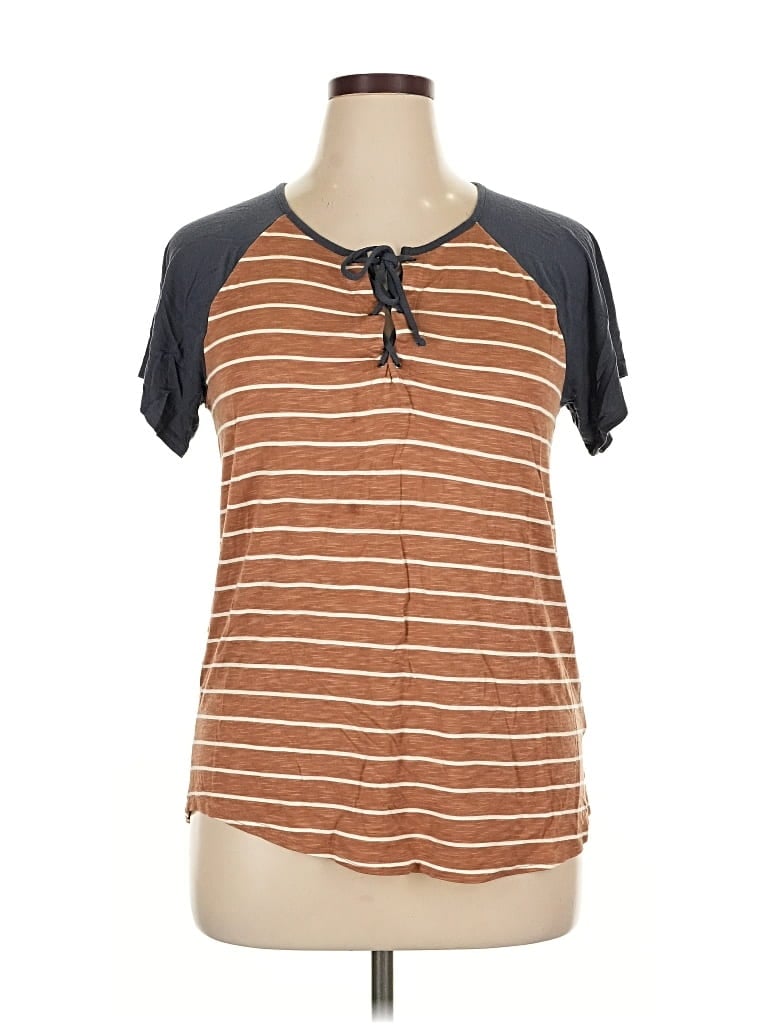 Pre-owned Maurices Short Sleeve Henley Shirt In Brown