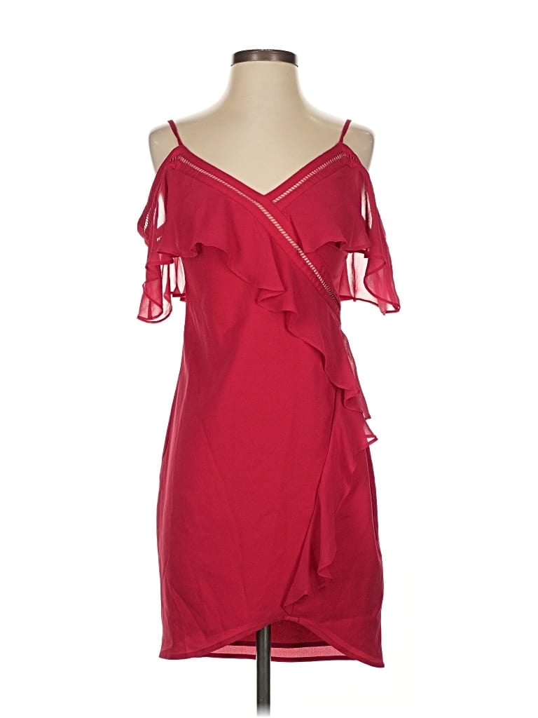 Click to view more detailed imagery on our partner's website Pre-owned Marciano Cocktail Dress In Red