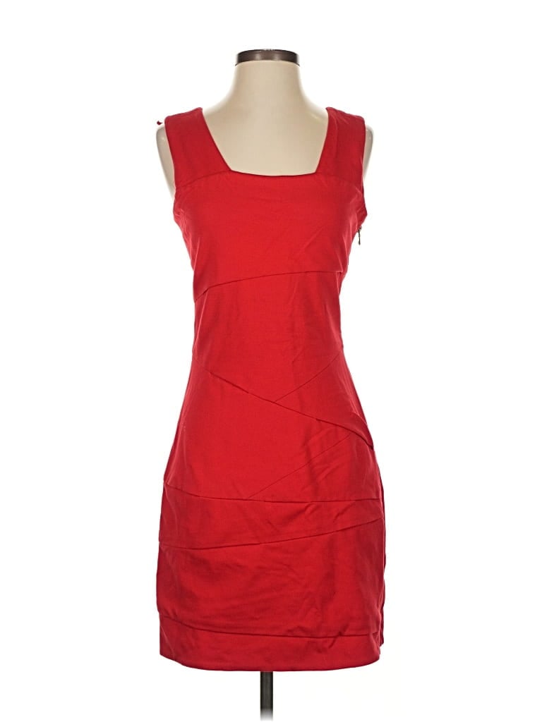 Click to view more detailed imagery on our partner's website Pre-owned Cynthia Steffe Cocktail Dress In Red
