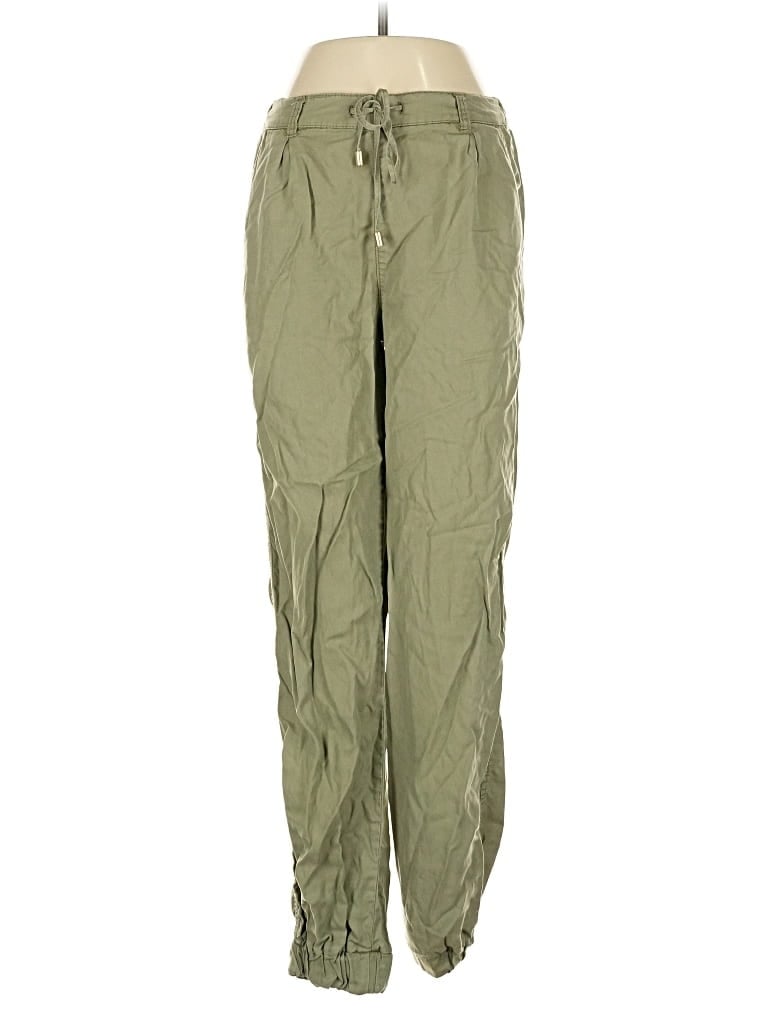 Click to view more detailed imagery on our partner's website Pre-owned Oat Cargo Pants In Green