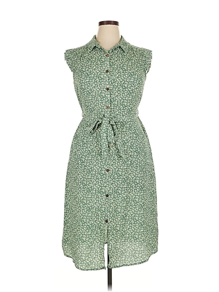 Click to view more detailed imagery on our partner's website Pre-owned Monteau Casual Dress In Green