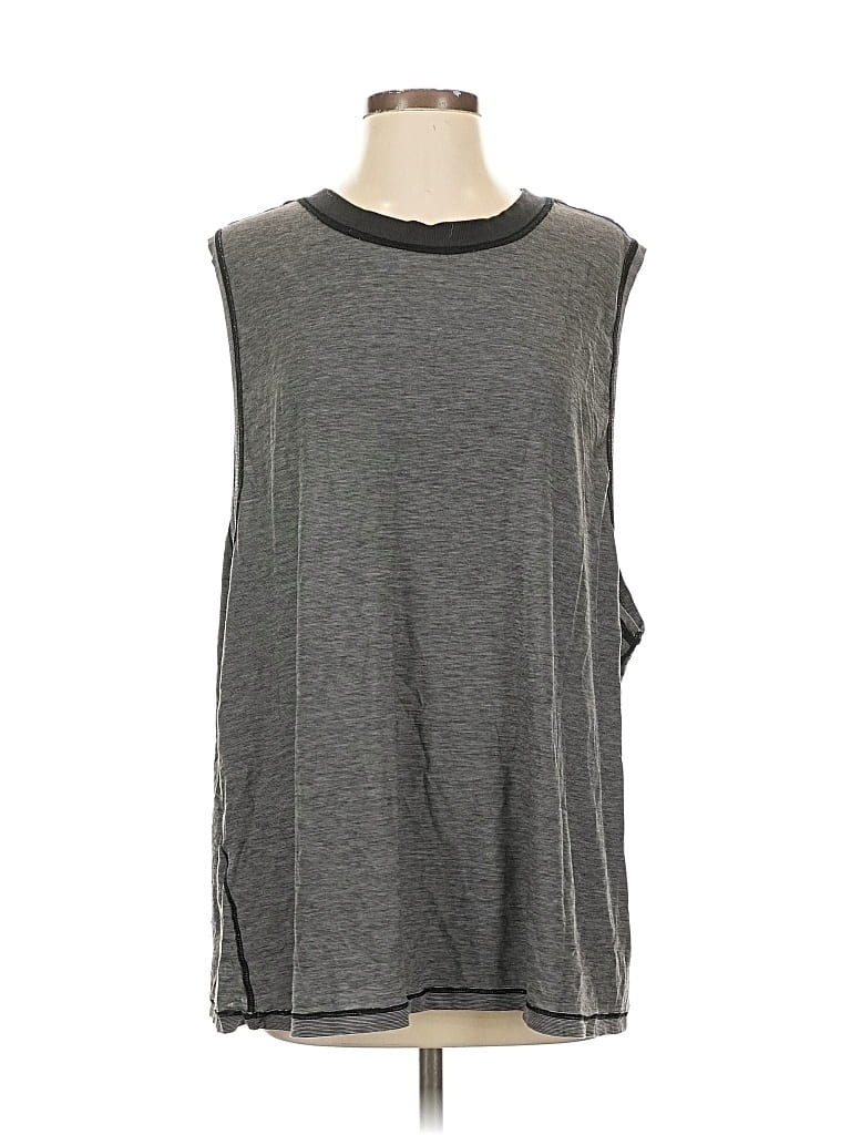 Pre-owned Lululemon Athletica Sleeveless T-shirt In Gray
