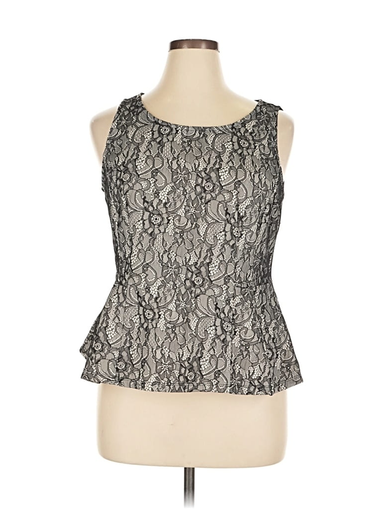 Pre-owned Elle Sleeveless Blouse In Gray
