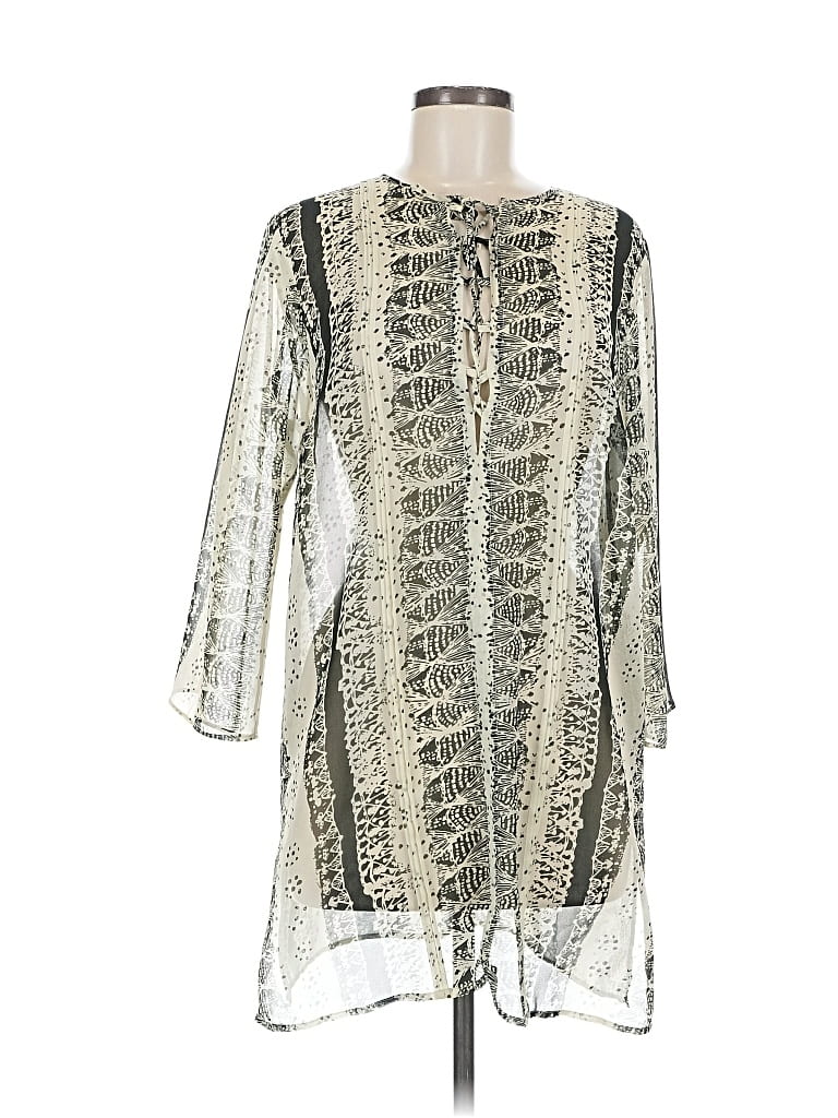 CABI Pre-owned Long Sleeve Blouse In Silver