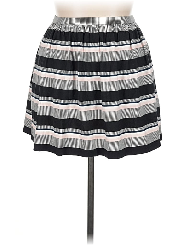 Pre-owned Kate Spade New York Casual Skirt In Black