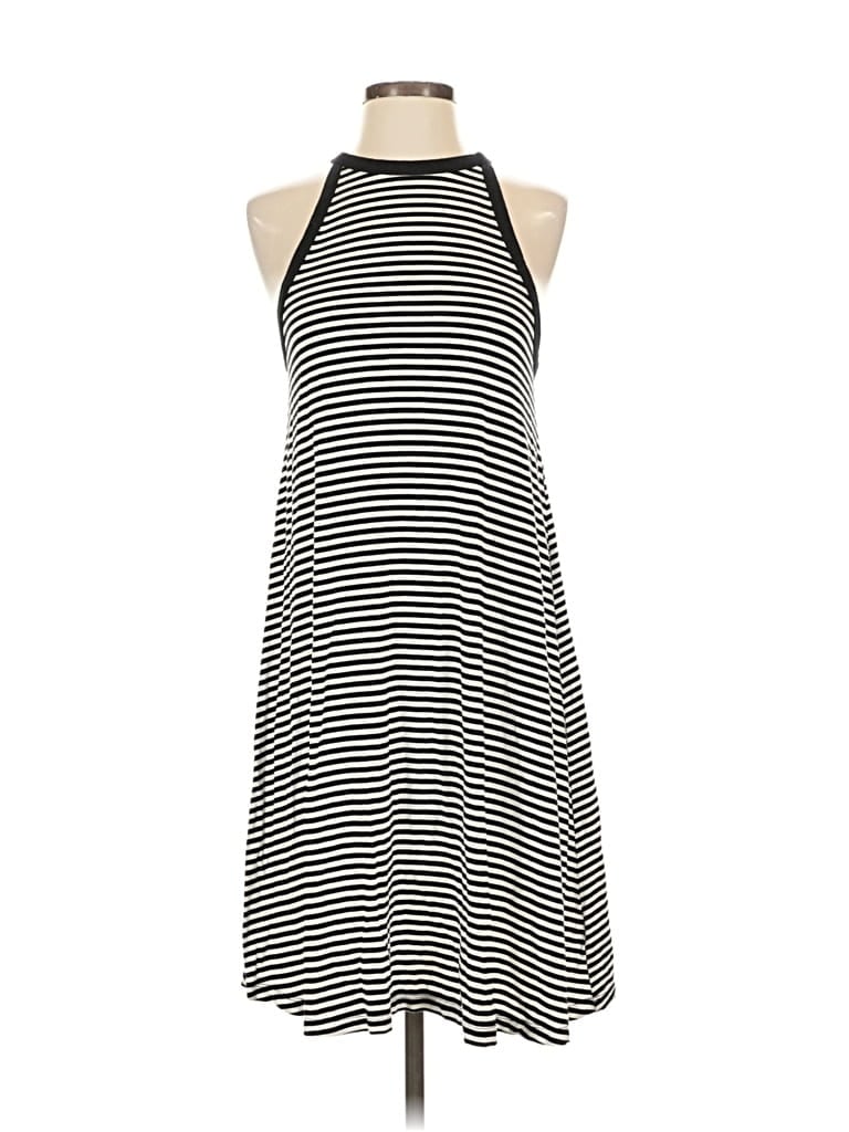 OLD NAVY Pre-owned Casual Dress In Black