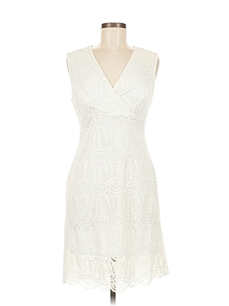 Click to view more detailed imagery on our partner's website Pre-owned Sharagano Cocktail Dress In White