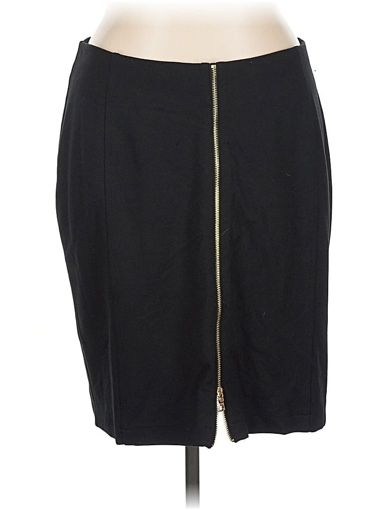 Click to view more detailed imagery on our partner's website Pre-owned Lane Bryant Formal Skirt In Black