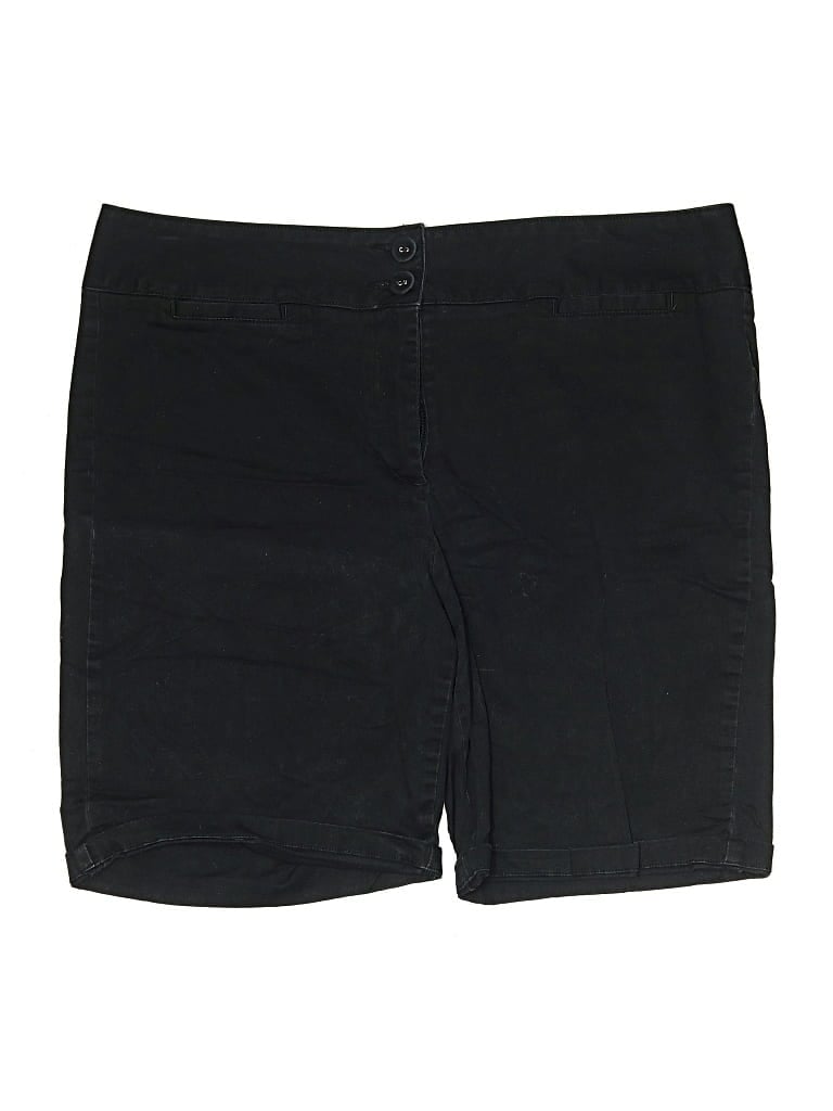 Pre-owned Cato Shorts In Black