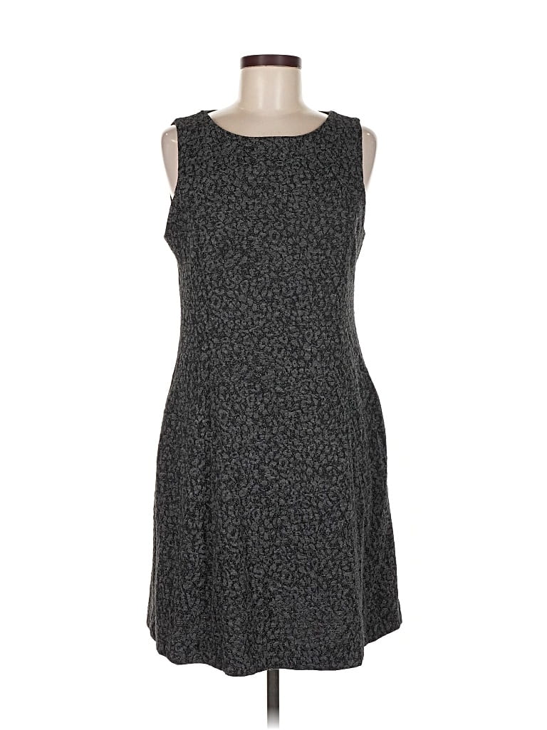 Click to view more detailed imagery on our partner's website Pre-owned Nicole Miller Casual Dress In Gray