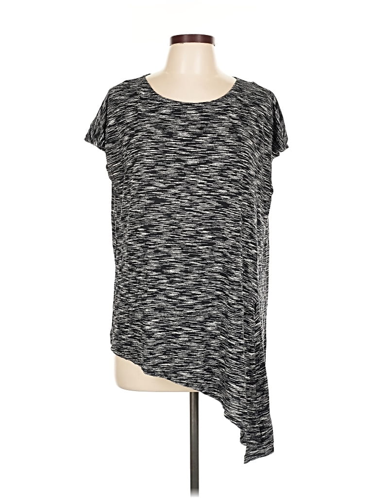 Pre-owned Max Studio Short Sleeve T-shirt In Gray