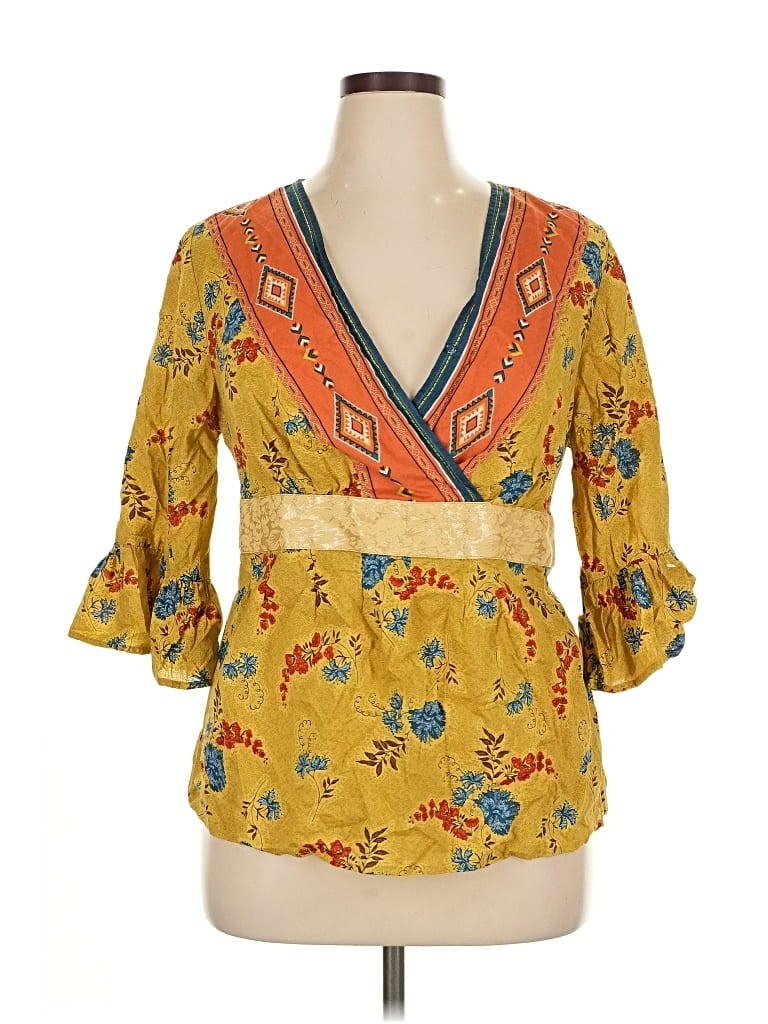 VENEZIA Pre-owned 3/4 Sleeve Blouse In Yellow