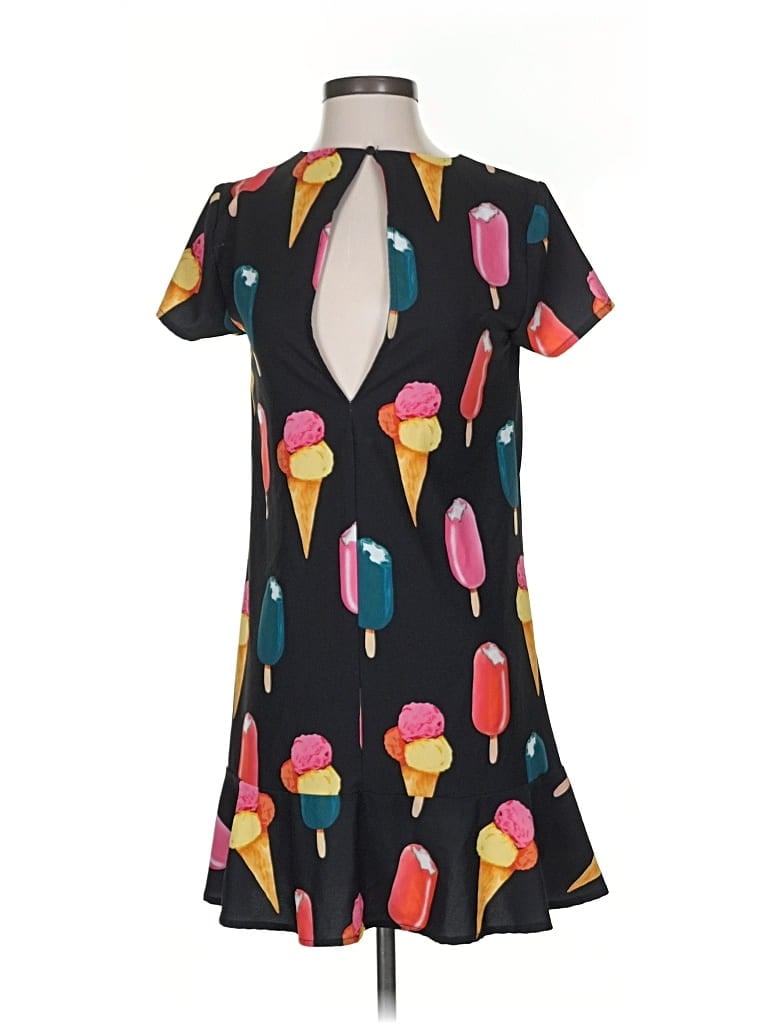 Click to view more detailed imagery on our partner's website Pre-owned Icone Casual Dress In Black