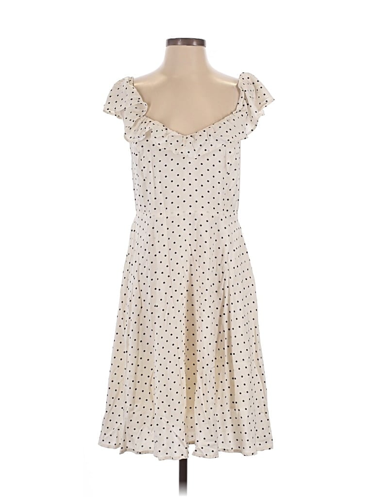Pre-owned Old Navy Casual Dress In White
