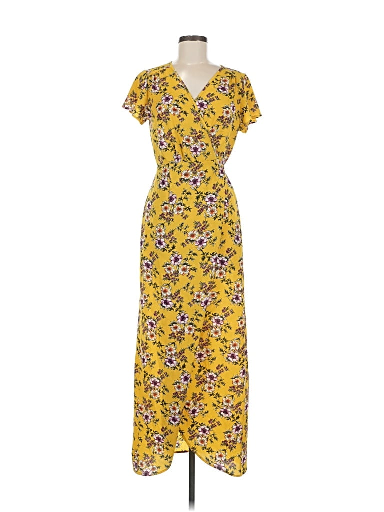 Pre-owned Superfoxx Casual Dress In Yellow