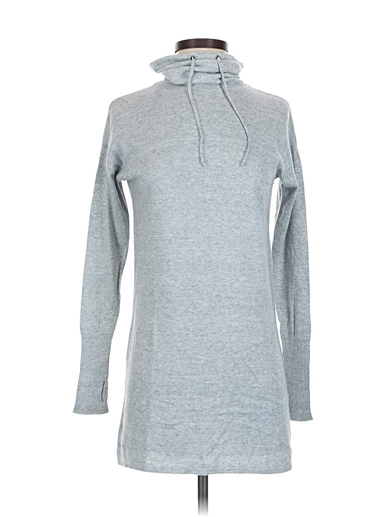 Pre-owned Akini Long Sleeve Turtleneck In Gray