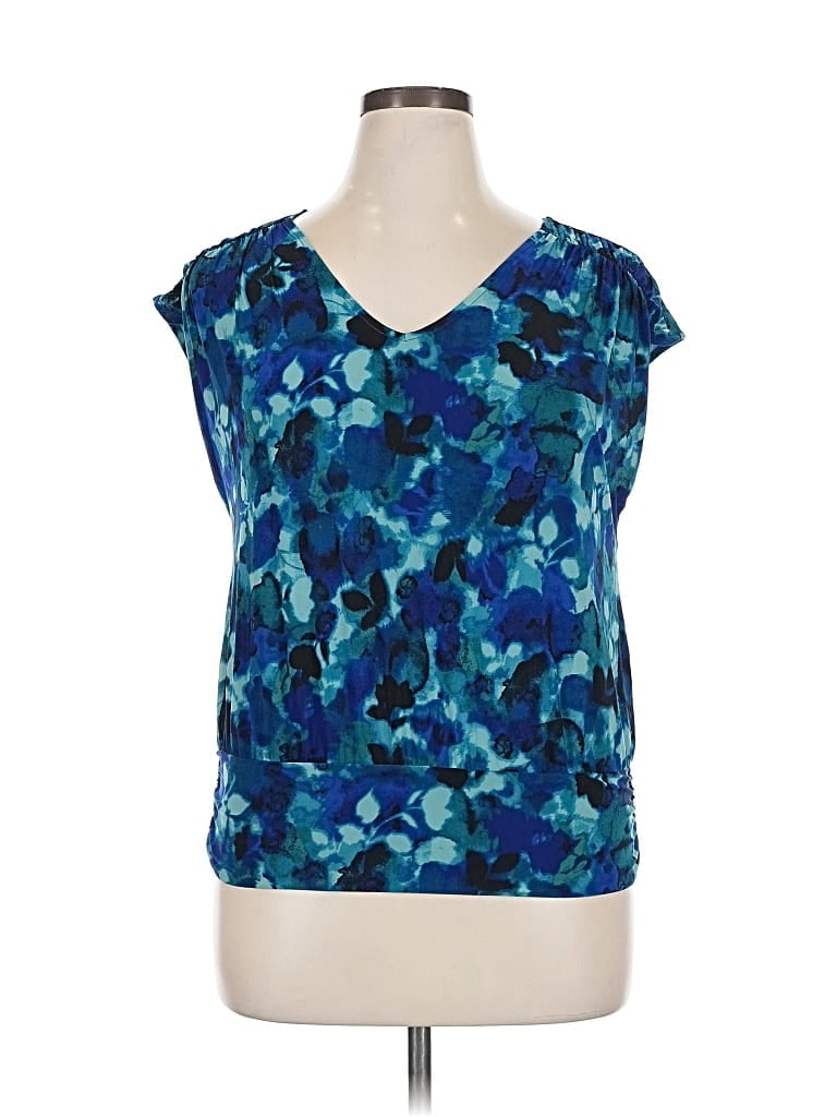 Pre-owned Inc International Concepts Sleeveless Blouse In Blue