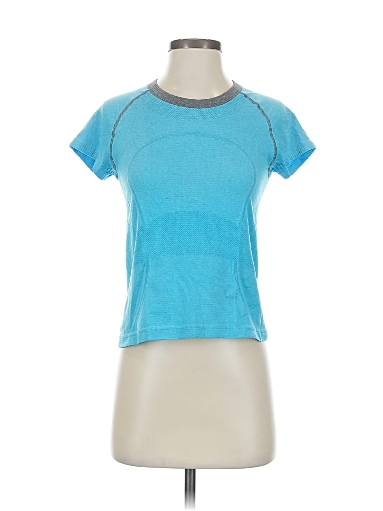Pre-owned Oiselle Active T-shirt In Blue